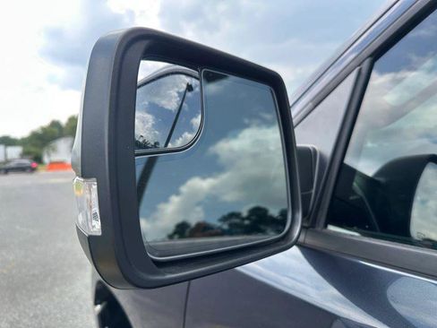 Used 2019 RAM 1500 Big Horn AWD/4WD image 8