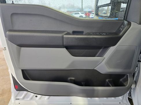 New 2026 Ford F350 XL w/ XL Chrome Package AWD/4WD image 15