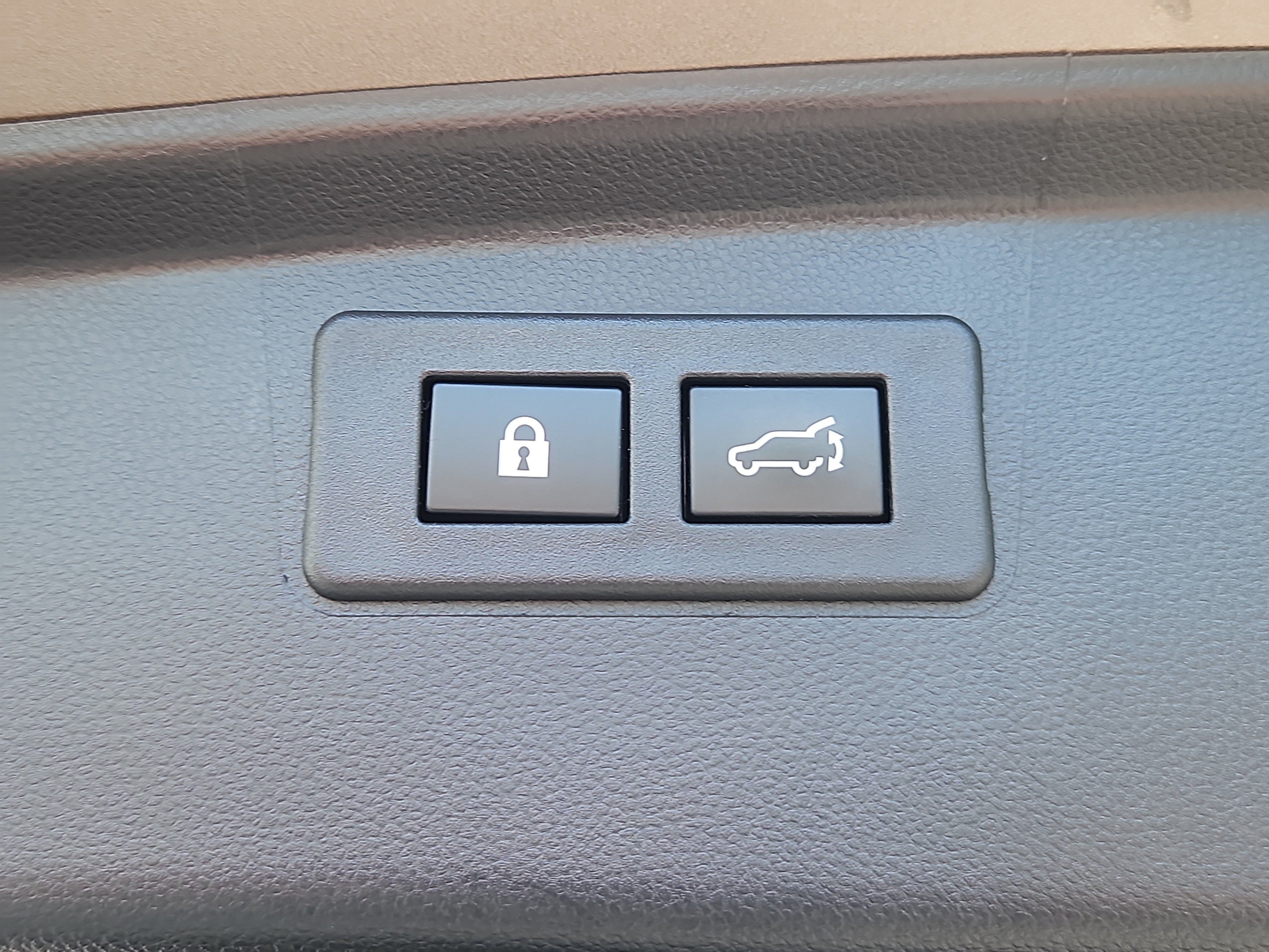 Used 2023 Subaru Outback Limited AWD/4WD image 17