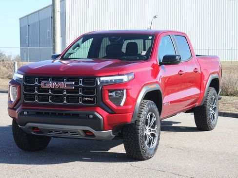 Used 2024 GMC Canyon AT4 w/ Canyon Safety Plus Package image 2