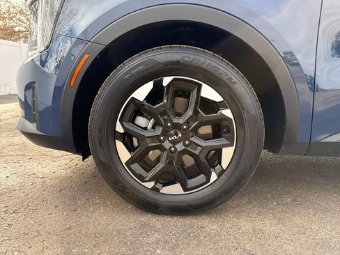 Used 2025 Kia Sorento S w/ Panoramic Sunroof Package image 31