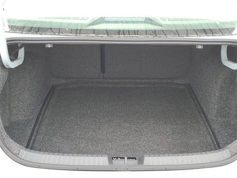 New 2025 Volkswagen Jetta SEL image 8