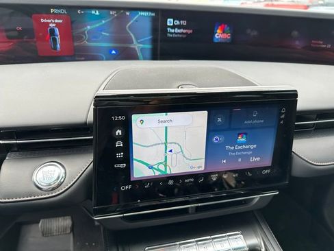 Used 2024 Lincoln Nautilus Reserve w/ Equipment Group 202A image 28