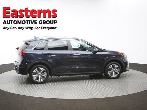 Used 2022 Kia Niro EX w/ Cold Weather Package FWD image 42