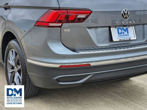 Used 2022 Volkswagen Tiguan SE FWD image 15