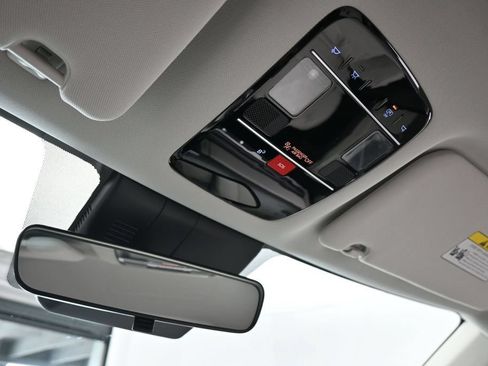 Used 2024 Hyundai Santa Fe SE FWD image 20