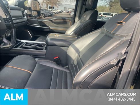 Used 2024 Ford F350 Platinum image 11