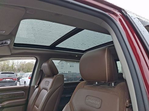 Used 2024 RAM 1500 Limited AWD/4WD image 13