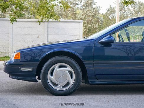 Used 1989 Ford Thunderbird Super image 4