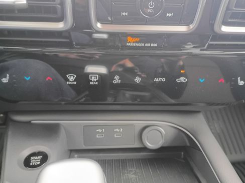 New 2026 Nissan Sentra SR w/ SR All Weather Package FWD image 28