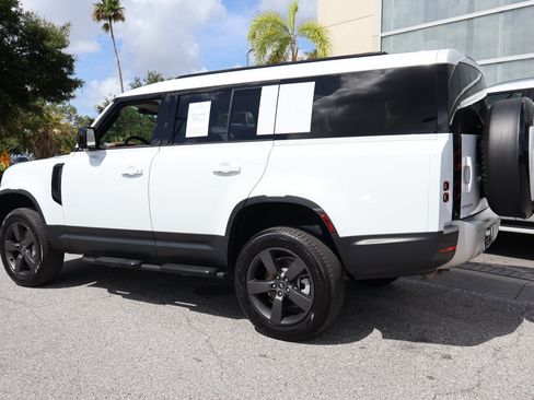Used 2025 Land Rover Defender 130 S AWD/4WD image 7