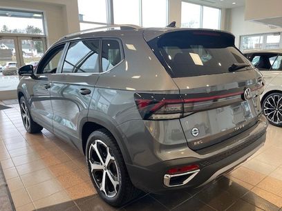 New 2025 Volkswagen Taos SEL
