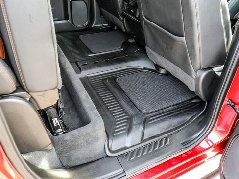 Used 2023 GMC Sierra 1500 AT4 w/ AT4 Preferred Package image 24