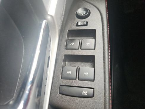 Used 2015 GMC Terrain SLE w/ Safety Package AWD/4WD image 18