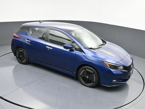 Used 2024 Nissan Leaf SV Plus image 30