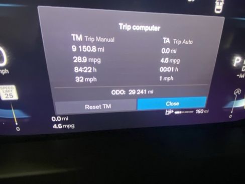 Used 2023 Volvo S60 B5 Core w/ Climate Package image 17