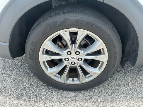 Certified 2023 Ford Explorer XLT w/ Equipment Group 202A RWD image 26