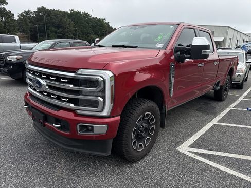 Used 2024 Ford F250 Platinum AWD/4WD image 5