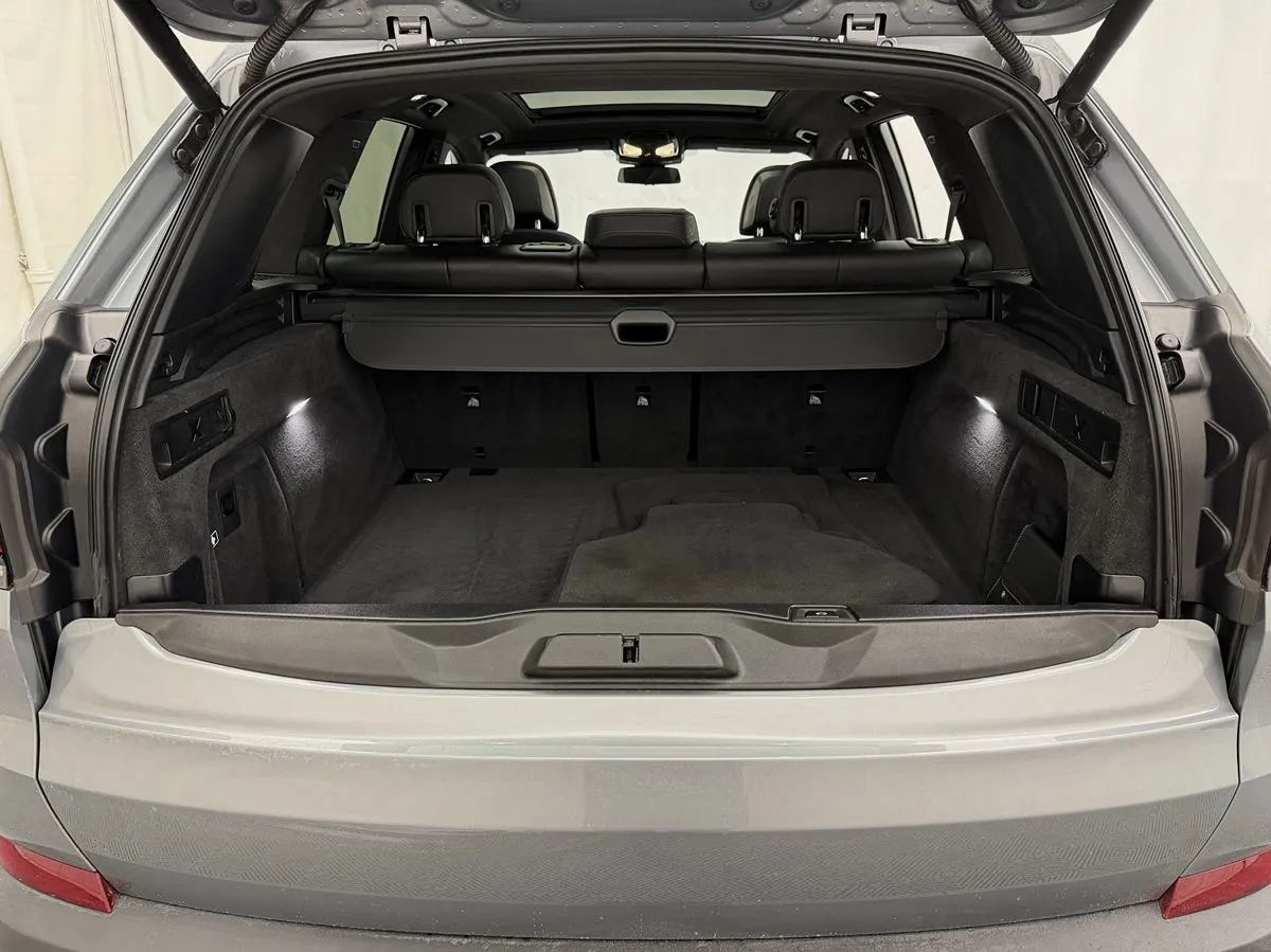 Used 2024 BMW X5 sDrive40i w/ Premium Package RWD image 49