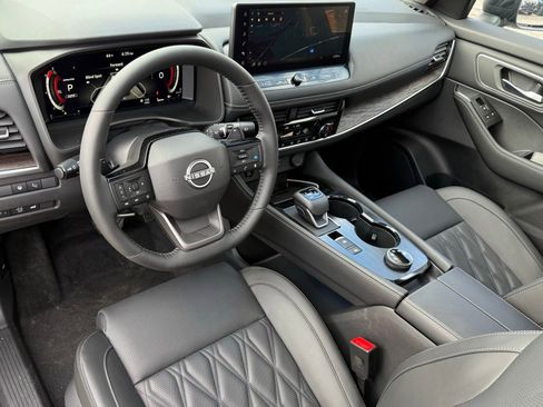 New 2026 Nissan Rogue Platinum AWD/4WD image 10