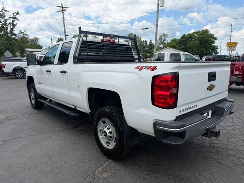 Used 2019 Chevrolet Silverado 2500 W/T AWD/4WD image 6