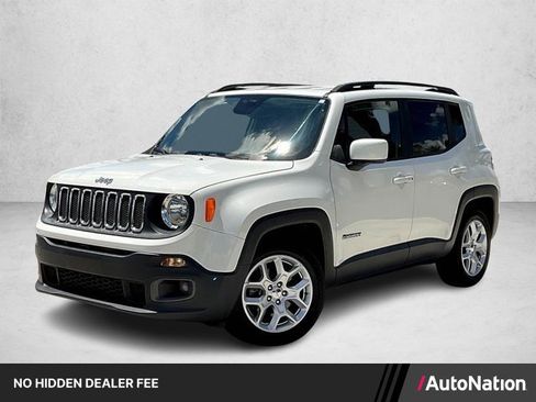 Used 2018 Jeep Renegade Latitude FWD image 1