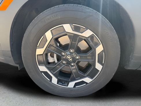 Used 2024 Hyundai Santa Fe SEL FWD image 14
