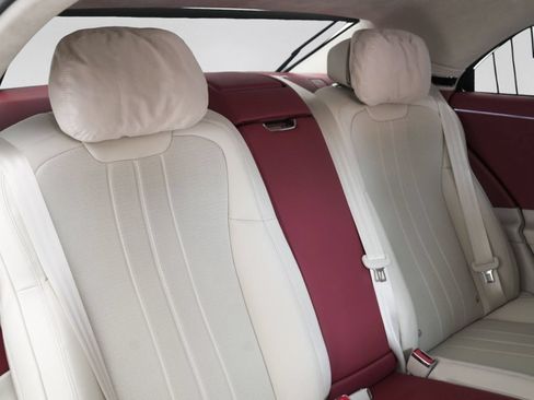 Used 2023 Bentley Flying Spur V8 AWD/4WD image 37