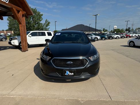 Used 2015 Ford Taurus SHO w/ Equipment Group 401A AWD/4WD image 3