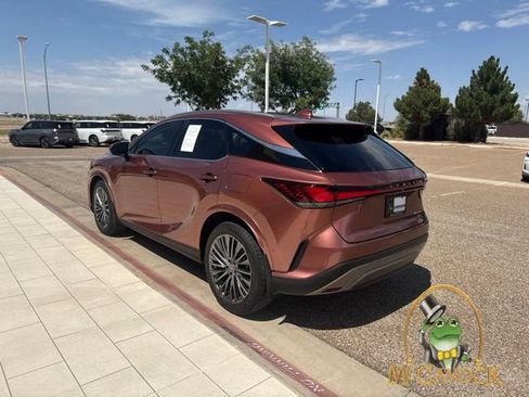 Used 2024 Lexus RX 350 FWD w/ Convenience Package image 7