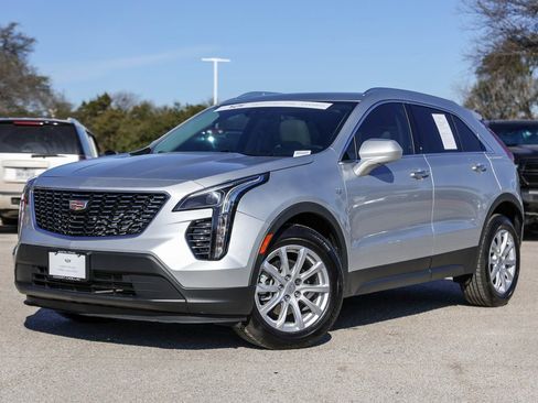 Used 2022 Cadillac XT4 Luxury image 1