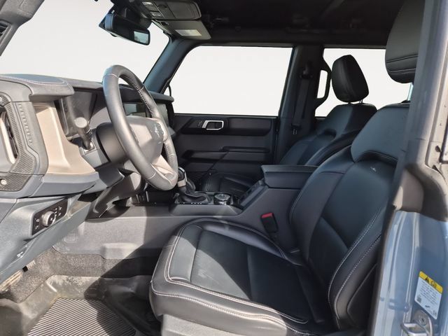 Used 2025 Ford Bronco Outer Banks w/ Sasquatch Package AWD/4WD image 11
