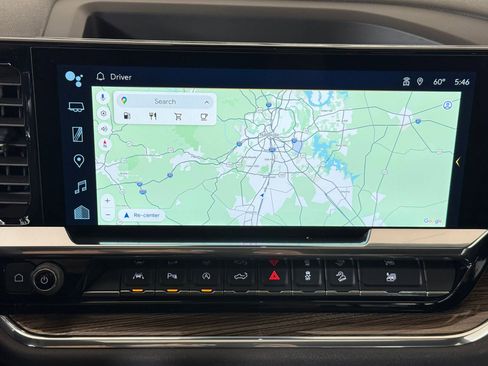 Used 2024 Chevrolet Silverado 1500 LT Trail Boss w/ LT Trail Boss Premium Package image 28