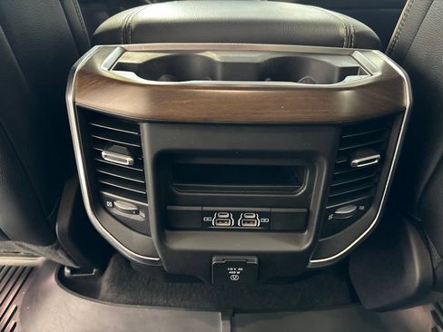 Used 2022 RAM 1500 Laramie AWD/4WD image 49