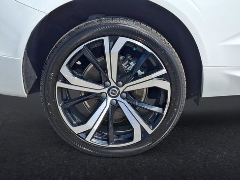 Used 2023 Volvo XC60 T8 Ultimate w/ Protection Package AWD/4WD image 33