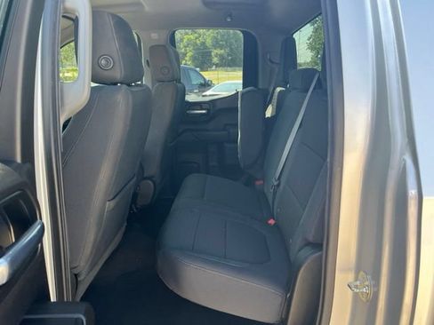 Used 2022 Chevrolet Silverado 1500 Custom RWD image 11
