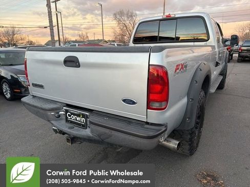 Used 2005 Ford F250 XLT image 5