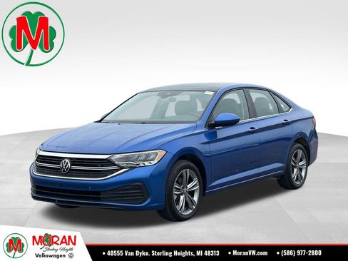 Used 2023 Volkswagen Jetta SE w/ Panoramic Sunroof Package FWD image 1