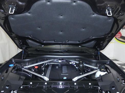 Used 2022 BMW X5 xDrive40i w/ Premium Package image 33