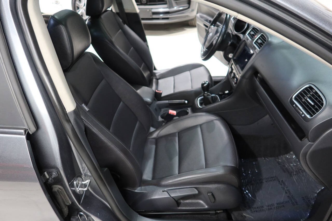Used 2013 Volkswagen Jetta TDI FWD image 13