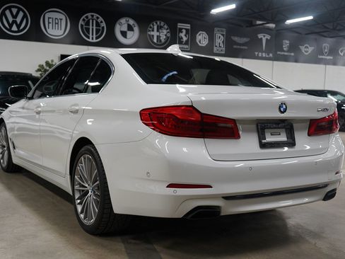 Used 2020 BMW 540i w/ Convenience Package RWD image 3