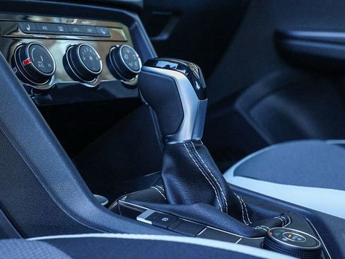 New 2025 Volkswagen Taos S image 33