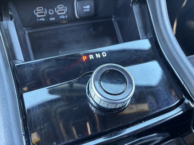 Used 2023 Jeep Grand Cherokee L Laredo AWD/4WD image 27