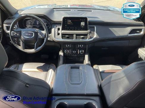 Used 2024 GMC Yukon AT4 w/ Technology Package AWD/4WD image 6
