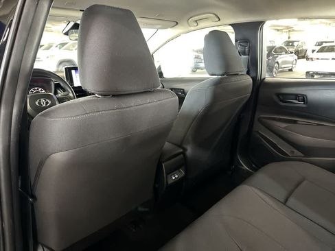 Used 2025 Toyota Corolla LE FWD image 22