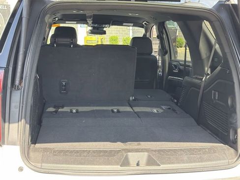 Used 2024 Chevrolet Tahoe LT AWD/4WD image 34