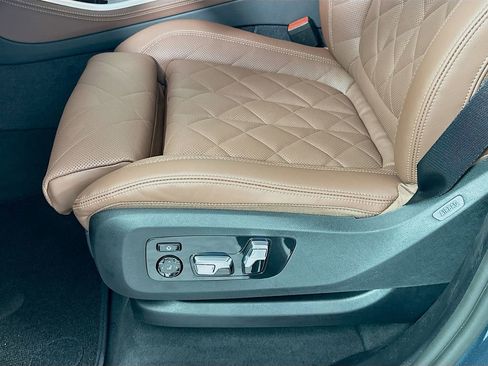 New 2026 BMW X5 xDrive50e image 21