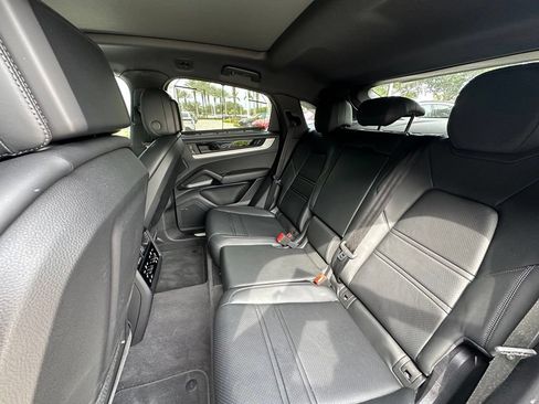 Certified 2026 Porsche Cayenne S AWD/4WD image 41