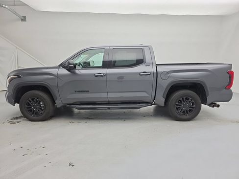 Used 2023 Toyota Tundra SR5 w/ SR5 Premium Package AWD/4WD image 7