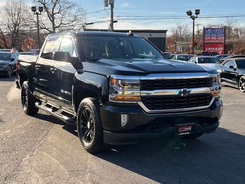 Used 2018 Chevrolet Silverado 1500 LT w/ All Star Edition image 3